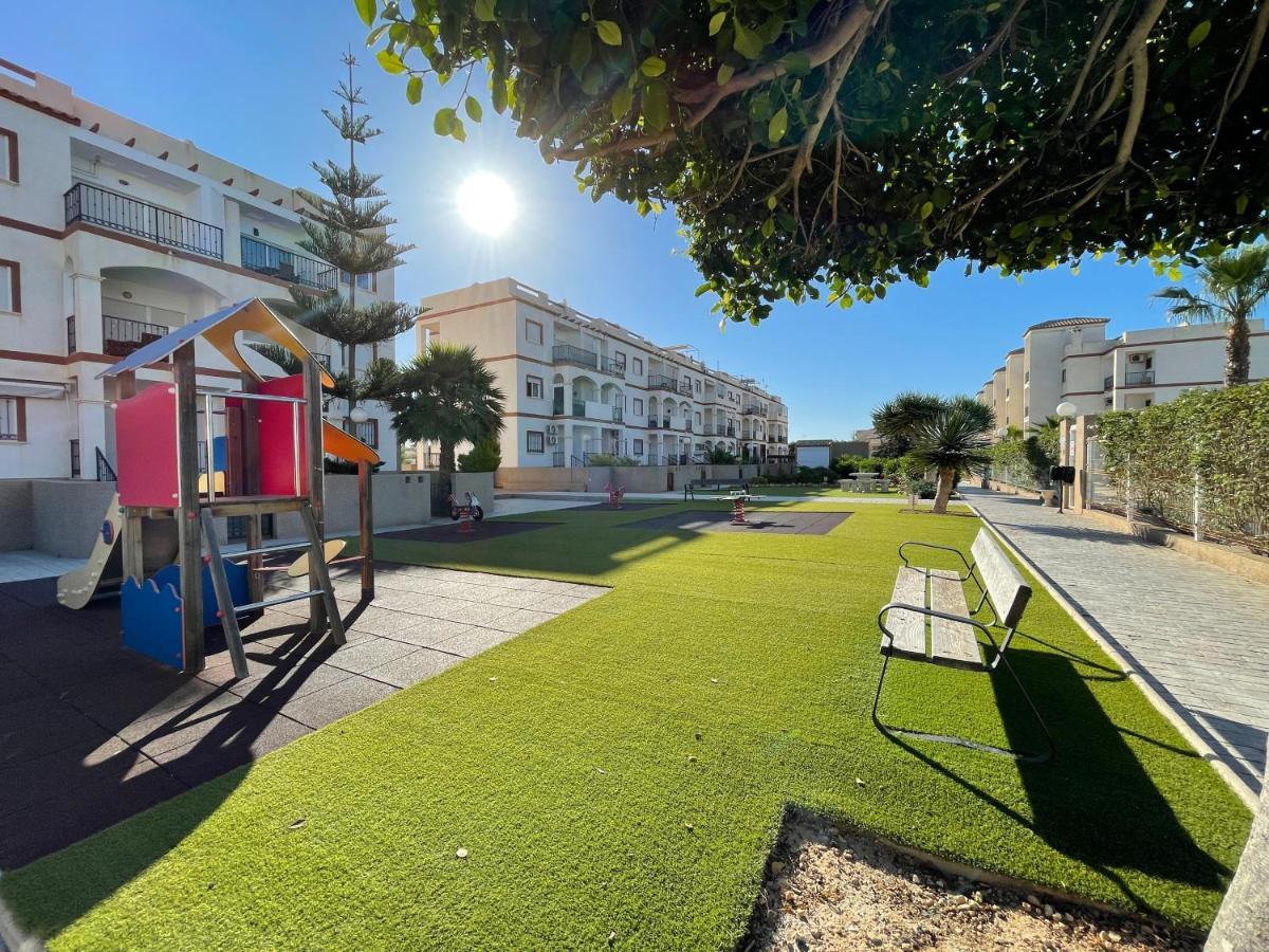 021 Casa Calida - Orihuela Costa Daire Punta Prima  Dış mekan fotoğraf